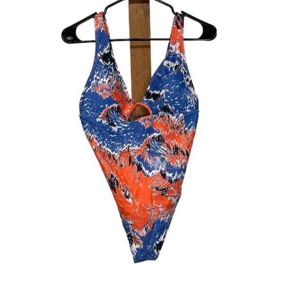 Gymshark‎ Strappy Back One Piece Swimsuit in Orange Blue Print Size M - Picture 1 of 9